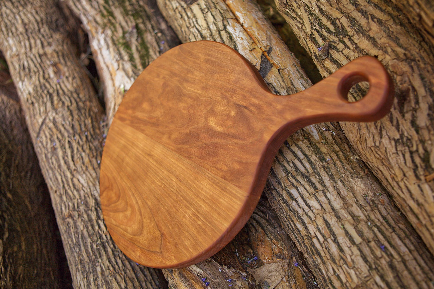 THE WELL-ROUNDED: Artisan Wooden Charcuterie Board for Elegant Cheese & Meat Presentations