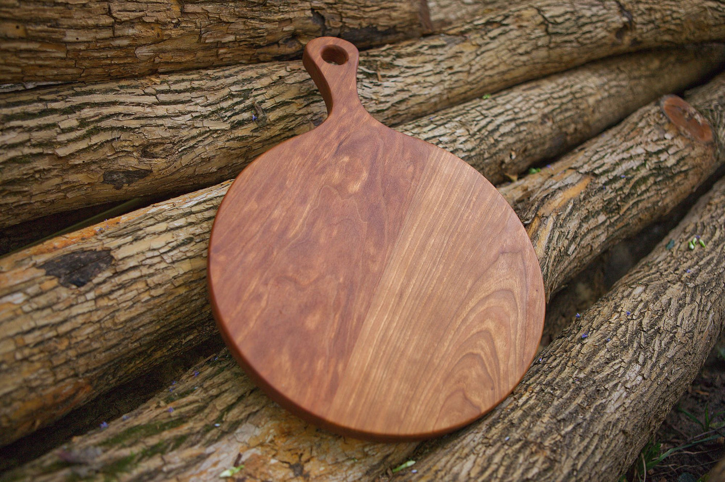 THE WELL-ROUNDED: Artisan Wooden Charcuterie Board for Elegant Cheese & Meat Presentations