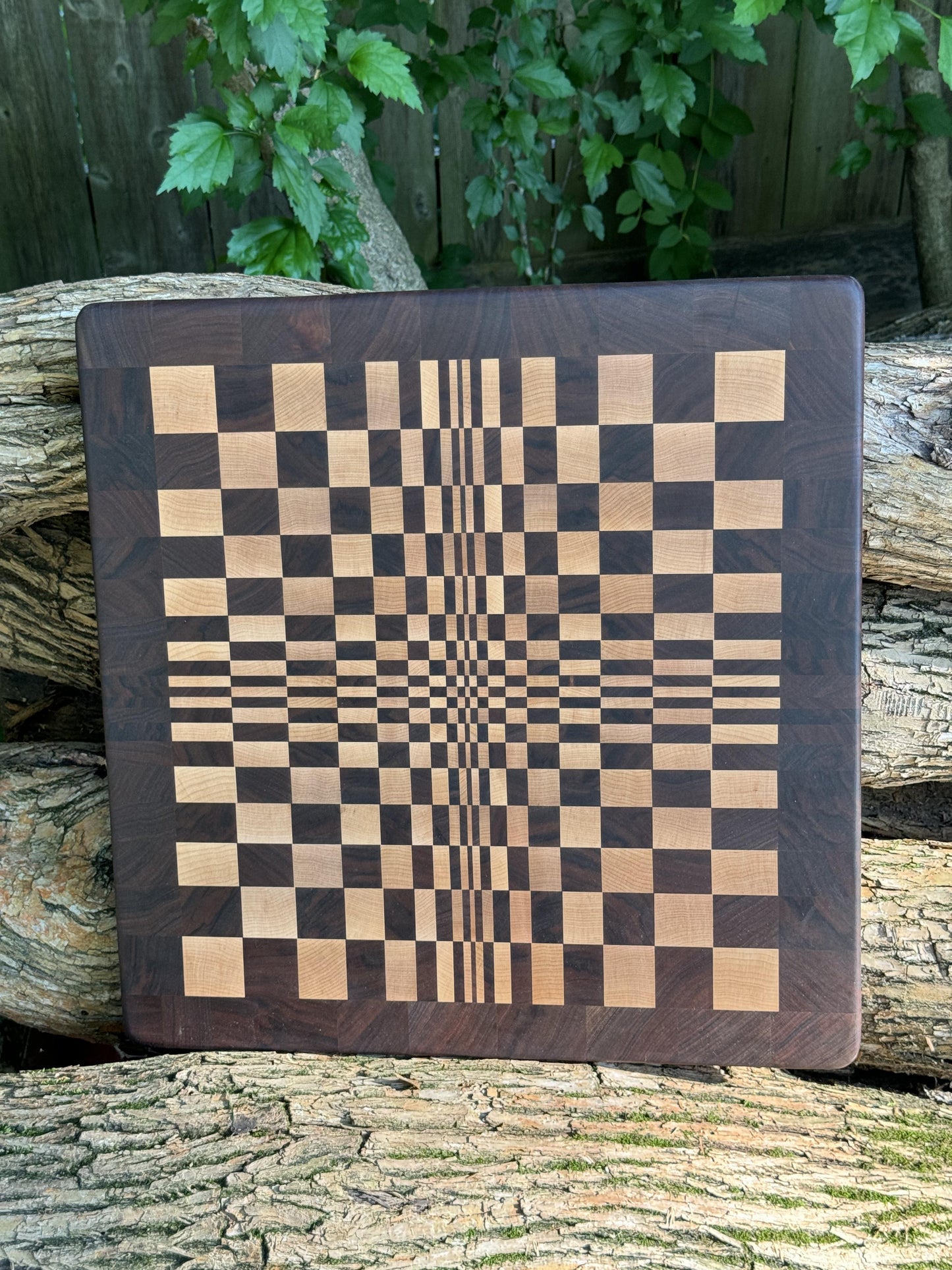 THE CENTERED: Exquisite Handcrafted Woodwork Masterpiece, Elegant Osage Orange & Walnut Blend for Modern Artistry & Decor