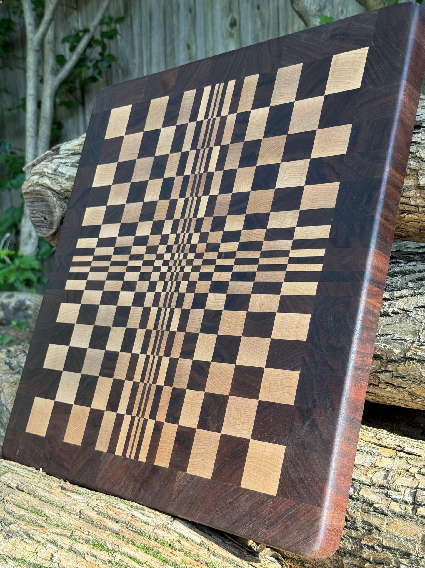 THE CENTERED: Exquisite Handcrafted Woodwork Masterpiece, Elegant Osage Orange & Walnut Blend for Modern Artistry & Decor