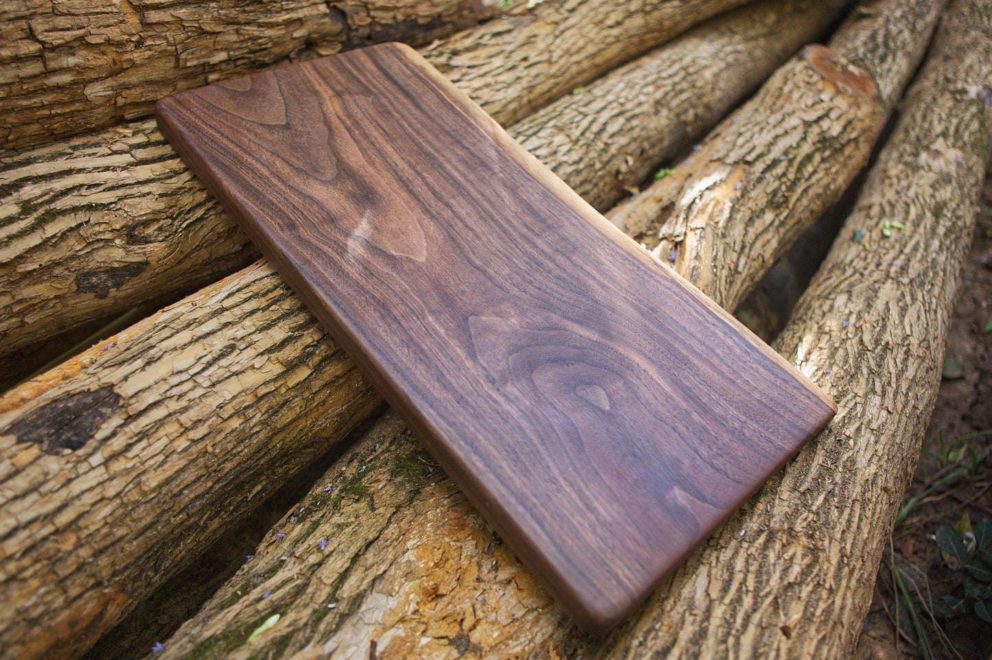 THE SHARK: Unique Live Edge Walnut Charcuterie Board - Rustic Elegance with a Wild Twist for Gourmet Display