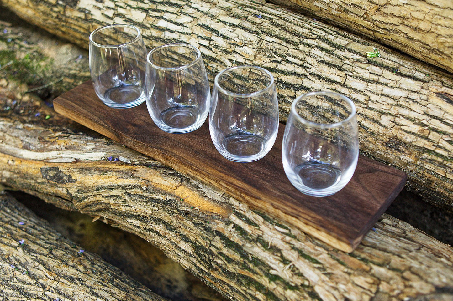 THE FLIGHT: Serving Tray: Elevate Wine, Whiskey & Craft Beer Tasting Experiences